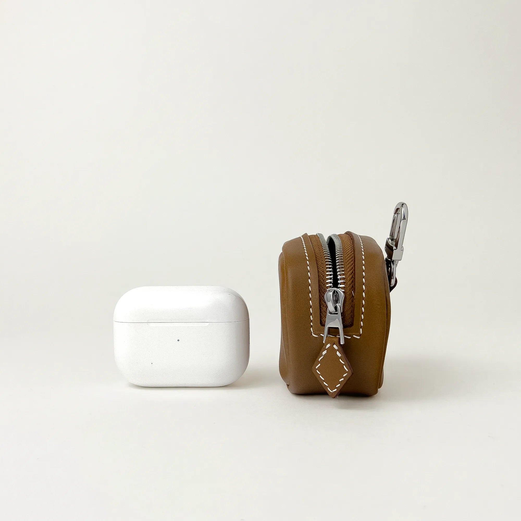 Airpods Zipped Pouch - Saddle Tan