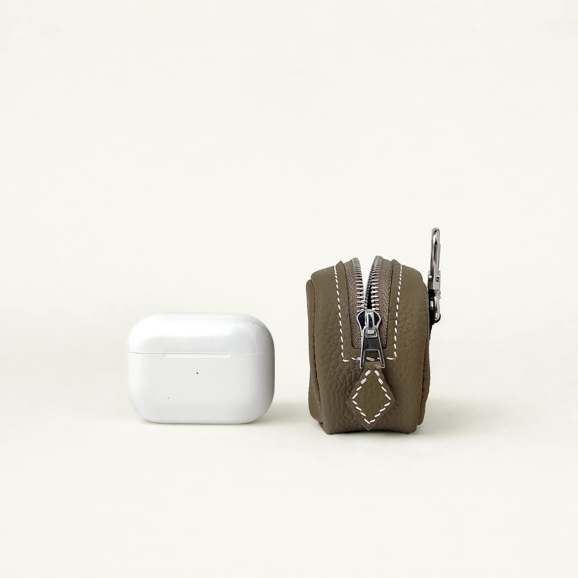 Airpods Zipped Pouch - Taupe